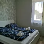 Zoeldhaz Panzio 4*