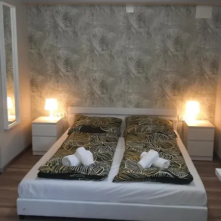 Zoeldhaz Panzio 4* Gyenesdiás