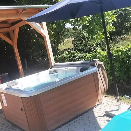 Zoeldhaz Panzio 4* Gyenesdiás