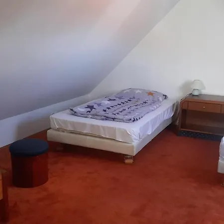 Zöldház Panzió Gyenesdiás