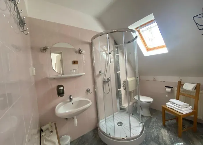 Alojamento de Acomodação e Pequeno-almoço Zöldház Panzió