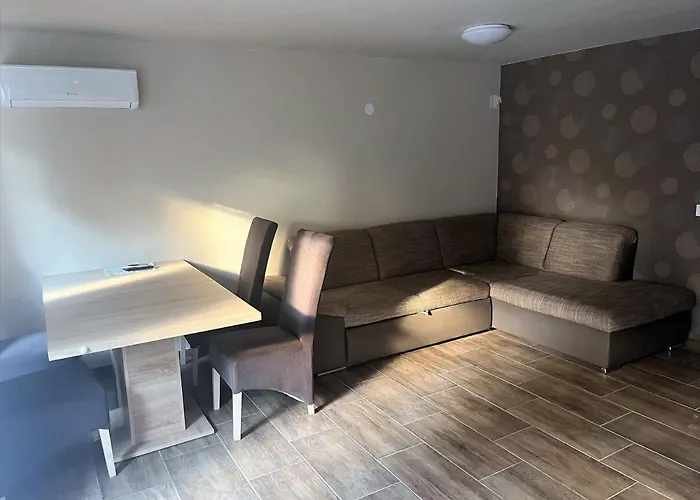 Zöldház Panzió 4* Gyenesdiás