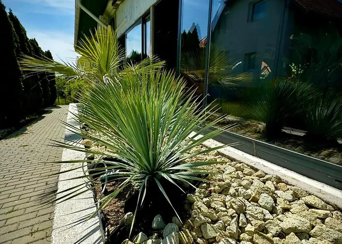 Zöldház Panzió 4*